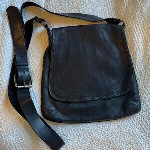 Campomaggi black cross body leather bag